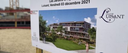 Pose de la première pierre les Jardins d'IDYLLIS à Luisant